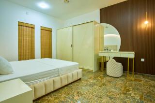 The Retreat Minimum 3 Nights - 6