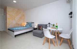 Gorgeous Apartment In Medulin With Wifi - Medulin - 7