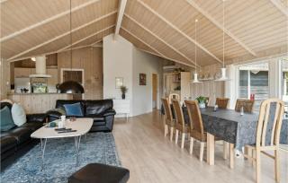 Four-Bedroom Holiday Home In Hals - Hals - 6