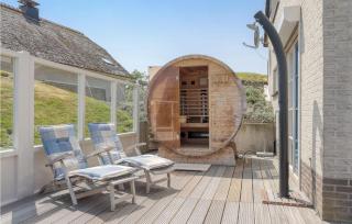 Ocean Front Home In Makkum With Sauna - 2