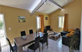 3 Bedroom Cozy Home In Mormoiron - Mormoiron - 7