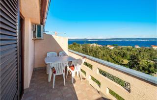 2 Bedroom Amazing Apartment In Nevidane - Neviđane - 0