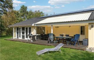 4 Bedroom Cozy Home In Rødby - Kramnitse - 1