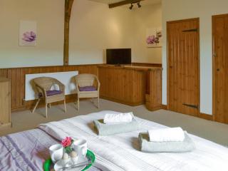 The Old Stables - Freethorpe - 3