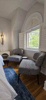 Cozy 3BR Retreat with Dedicated Work table and Parking - 1