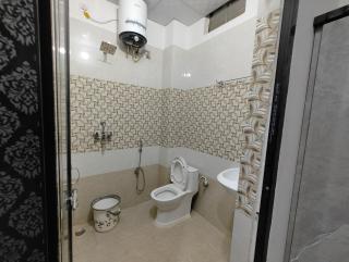 Omisha Guest House - Varanasi - 3