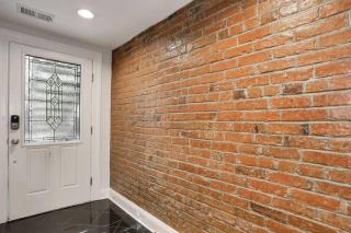 Apartment in Adams Morgan - 8