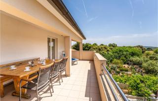 2 Bedroom Stunning Apartment In Medulin - Medulin - 4