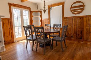 The Blake Cottage by StayLage - 6