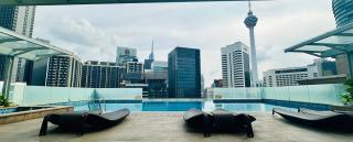 SOHO SUITES KLCC by DREAMS - 5