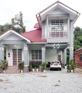 IBY Homestay - Pasir Mas - 0