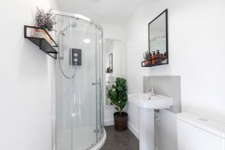 Private & Modern Studio Apartment Close to Town - Cheltenham - 7