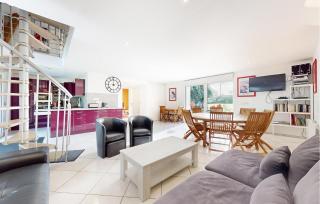 Awesome Home In Rubercy With Sauna - Rubercy - 8