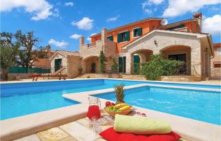 Nice Home In Golubovo With Kitchen - Krnjaloža - 7