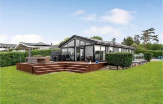 Beautiful Home In Faaborg With Jacuzzi - Faaborg - 0