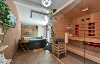 2 Bedroom Nice Home In Sisak - Sisak - 4