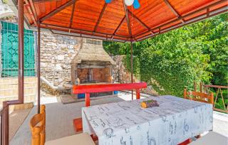 Amazing Home In Bribir - 3