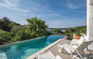 Stunning Apartment In Pula With Wifi - Pula - 9