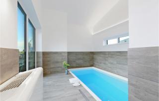 Beautiful Home In Lembruchdümmer See - 9