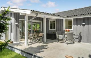Lovely Home In Juelsminde With Kitchen - Sønderby - 1