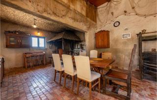 Gorgeous Home In Betina With Kitchen - Betina - 4