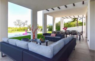 5 Bedroom Nice Home In Trappeto - Trappeto - 9