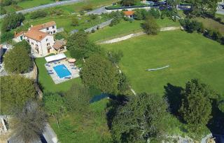 Awesome Home In Basici - 3