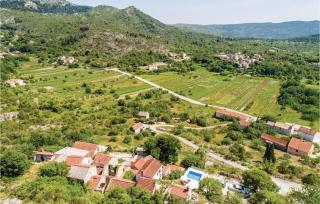 Two-Bedroom Holiday Home In Oslje - Ošlje - 2