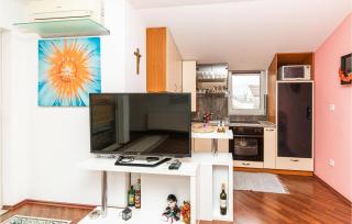 Gorgeous Home In Seget Donji With Wifi - Trogir - 4