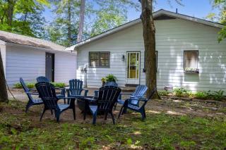 4Bdrm Muskoka Retreat, Fire Table, Games, Netflix - Port Carling - 5