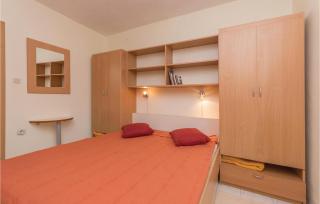 Apartment Donji Karin 10 - Donji Karin - 4