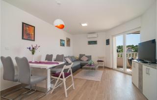 Lovely Home In Maslinica With Wifi - 4