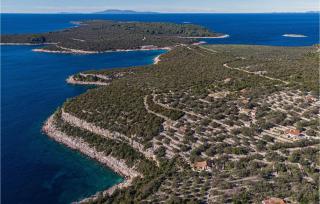 2 Bedroom Stunning Home In Vela Luka - 1