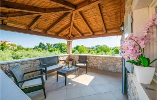 Awesome Home In Pula With Wifi - Valtura - 4