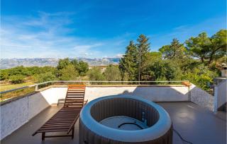 Pet Friendly Apartment In Slivnica - Slivnica - 9