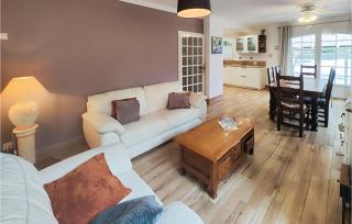 Beautiful Home In Agde - 8