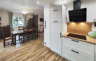 Beautiful Home In Agde - 4