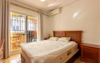 2 Bedroom Nice Apartment In Torrevieja - Torrevieja - 3
