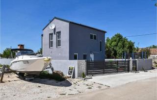 Cozy Home In Biograd Na Moru With Sauna - Biograd na Moru - 4