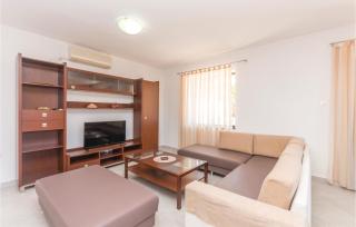 Holiday Home Crljenica Bb Cr - Bibinje - 1