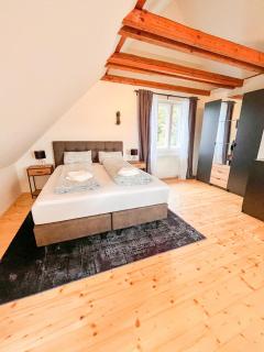 Luxuriöses Bauernhaus mit Garten und Parkplatz - 8