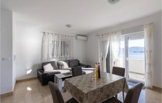 One-Bedroom Apartment Klek With Sea View 07 - 3