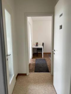 Practical Studio nearby Lake - Cross 6 - Zurigo - 4