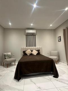 Habitaciones con Baño - Fernando de la Mora - 4