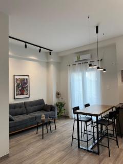 Petralona Private Urban - 1