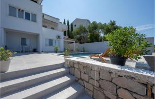 1 Bedroom Gorgeous Apartment In Murter - Murter - 4