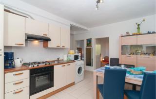 Two-Bedroom Apartment In Supetar - Supetar - 4