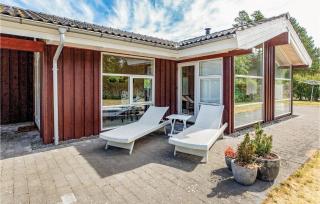 Three-Bedroom Holiday Home In Sjallands Odde - 4