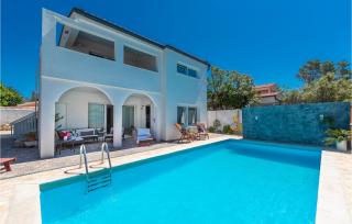Beautiful Home In Vrsi Mulo With Sauna - Vrsi - 1