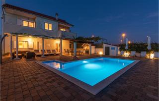 4 Bedroom Gorgeous Home In Dubrava - Dubrava - 4